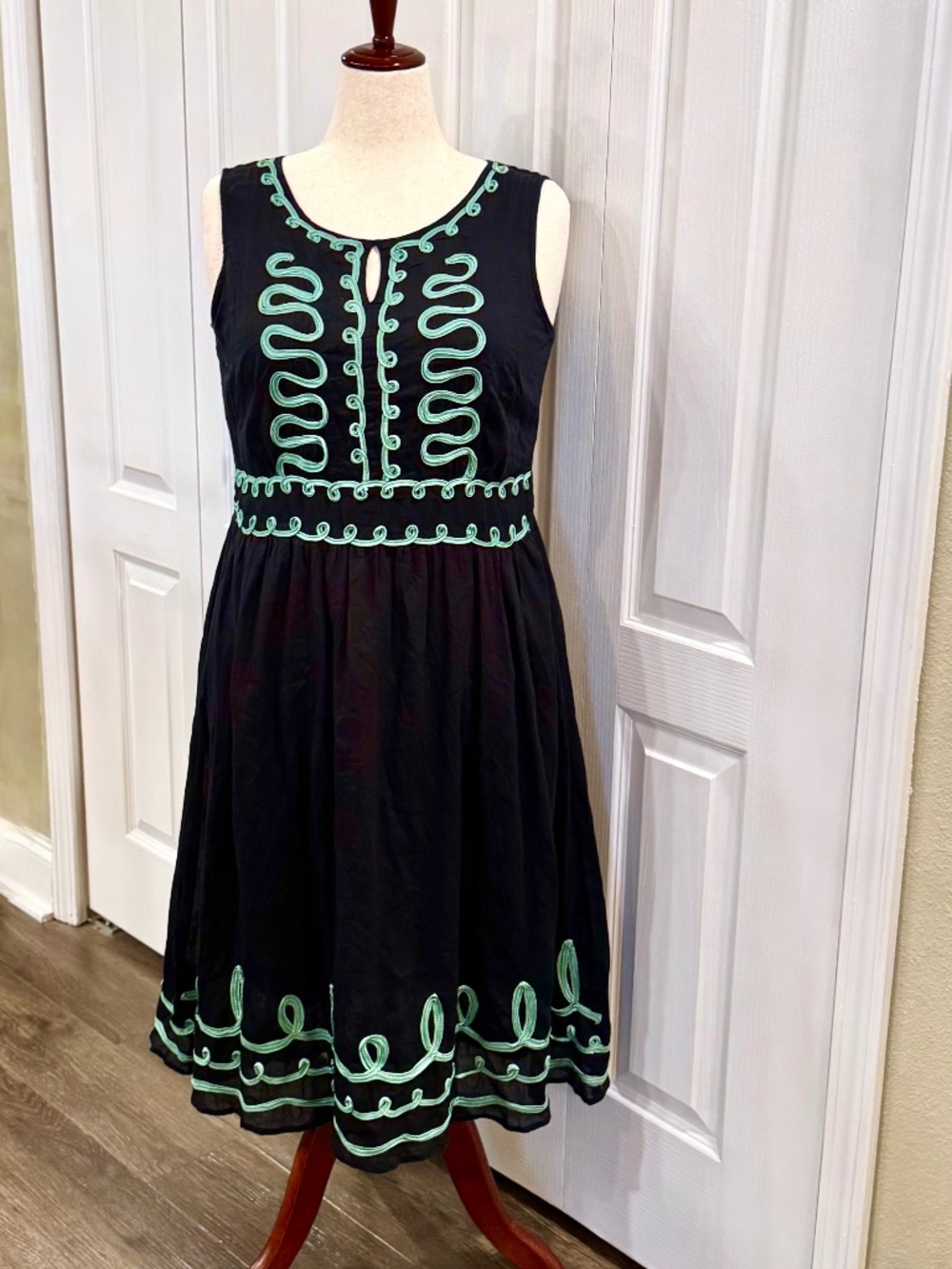 Woman's 100% Cotton Black Midi by Studio West Bohemian 3-D Embroidery lined Sz L